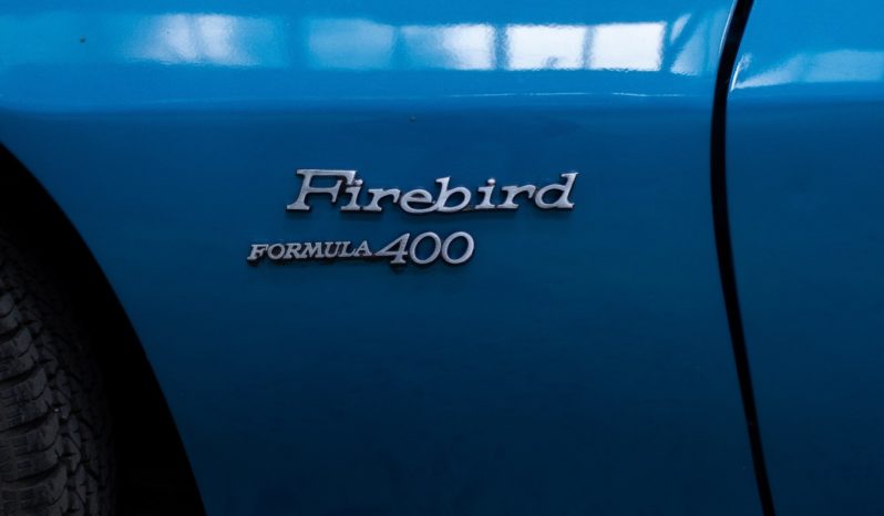Pontiac Firebird Formula 400 de 1970 complet