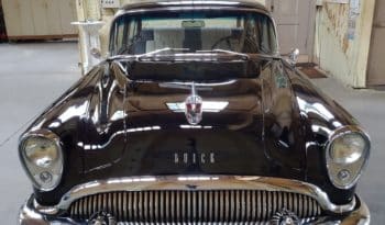 BUICK Special Série 40 Delux Tourback Sedan de 1954 complet