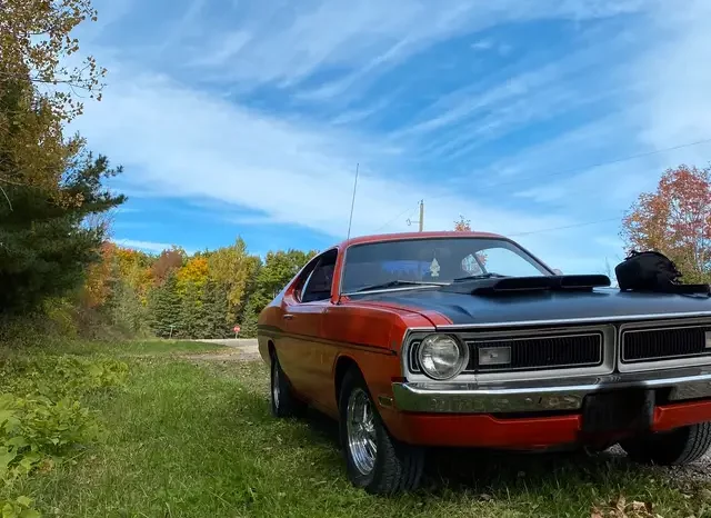 
								Dodge Dart Demon de 1971 complet									