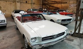 Ford Mustang convertible de 1965 complet