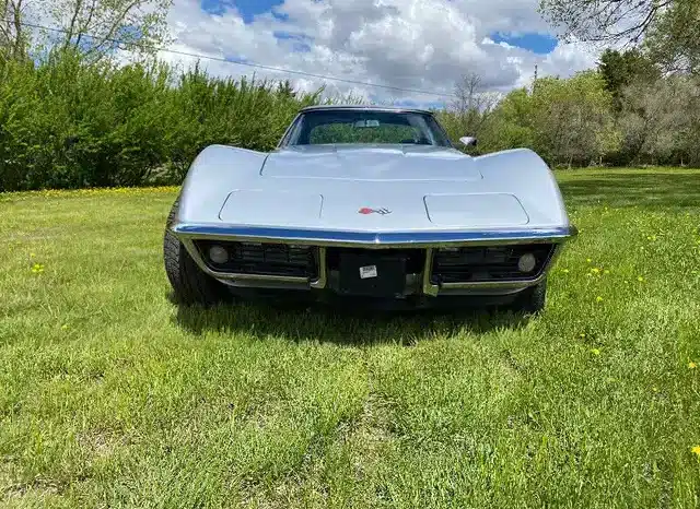 
								1968 Chevy Corvette C3 Sting-Ray complet									